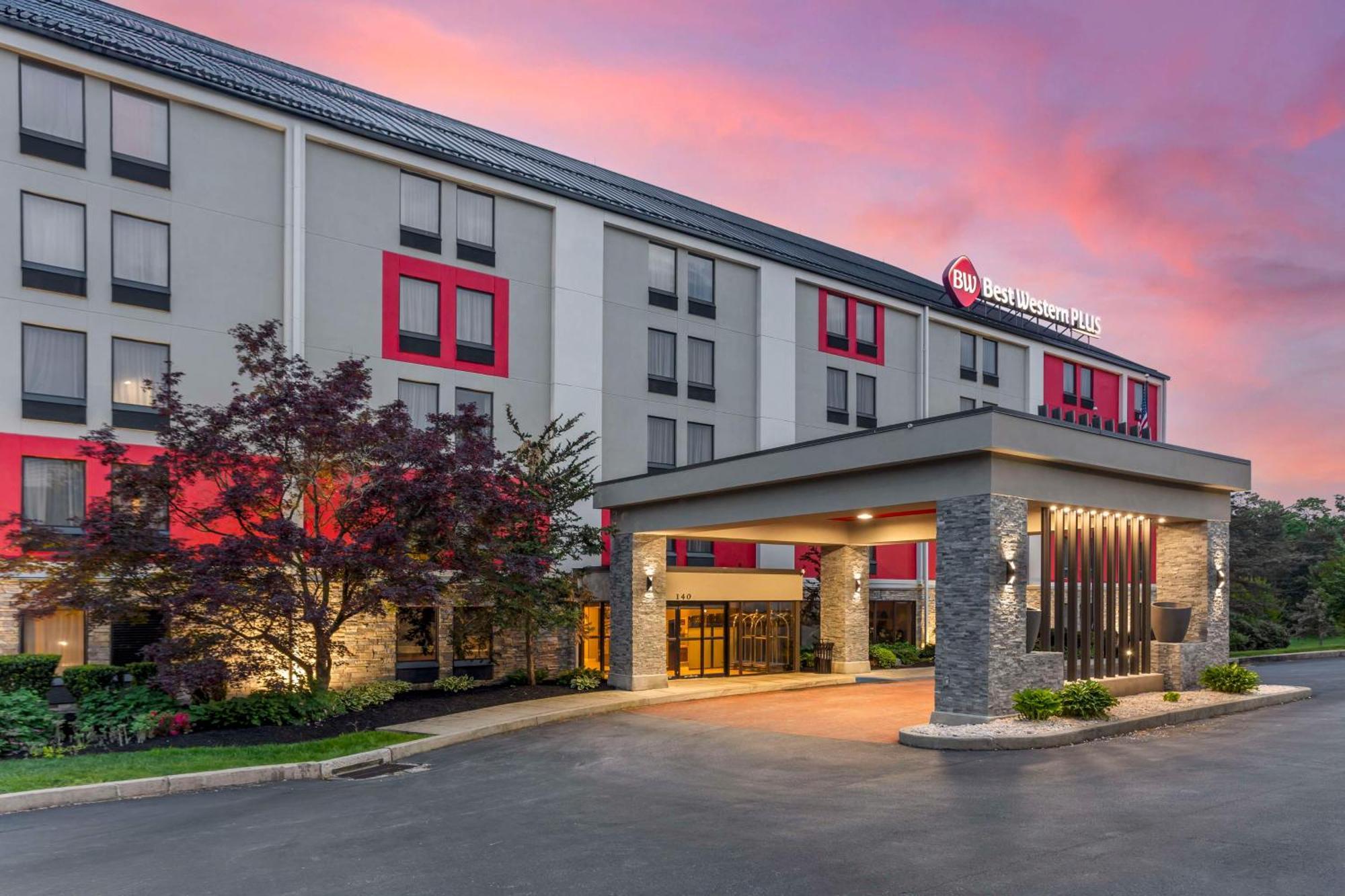 Best Western Plus Heritage Rail Inn & Suites York Exterior photo
